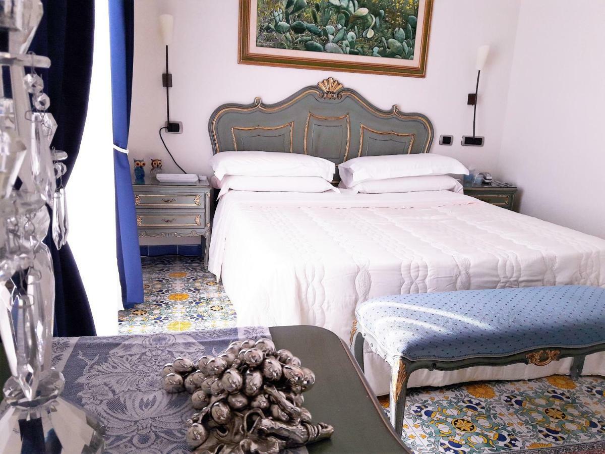 Hotel Stella Maris Casal Velino Habitación foto